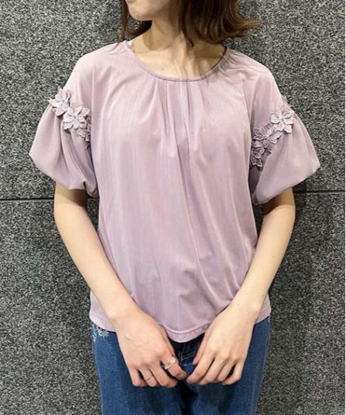 axes femme（アクシーズファム）の「フラワーレースパフ袖リブプルオーバー（Tシャツ/カットソー・レディース・ピンク/キナリ/サックスブルー・FREE）」の3枚目の写真