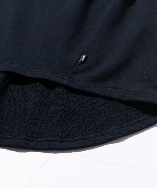 glamb(グラム)の「Re-Shaped Sweat / リシェイプドスエット(スウェット・メンズ・ネイビー/グレー/ブラック・M/L/S)」の6枚目の写真