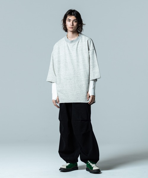 glamb(グラム)の「Re-Shaped Sweat / リシェイプドスエット(スウェット・メンズ・ネイビー/グレー/ブラック・M/L/S)」の14枚目の写真