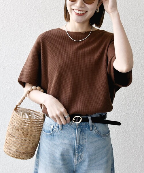 SHIPS any(シップス エニィ)の「SHIPS any:〈洗濯機可能〉ワッフル ワイド TEE(Tシャツ/カットソー・レディース・チャコールグレー/ライトグレー/ホワイト/ブラック/キャメル/イエロー/ブラウン/ライトグレー系1・ONE SIZE)」の18枚目の写真