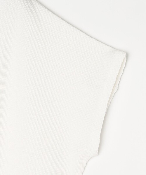 SHIPS any(シップス エニィ)の「SHIPS any:〈洗濯機可能〉ワッフル ワイド TEE(Tシャツ/カットソー・レディース・チャコールグレー/ライトグレー/ホワイト/ブラック/キャメル/イエロー/ブラウン/ライトグレー系1・ONE SIZE)」の18枚目の写真