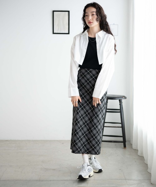 WEGO（ウィゴー）の「WEGO/アウトポケットクロップドシャツ（シャツ/ブラウス・レディース・ホワイト/ブルー系その他4・FREE）」の3枚目の写真