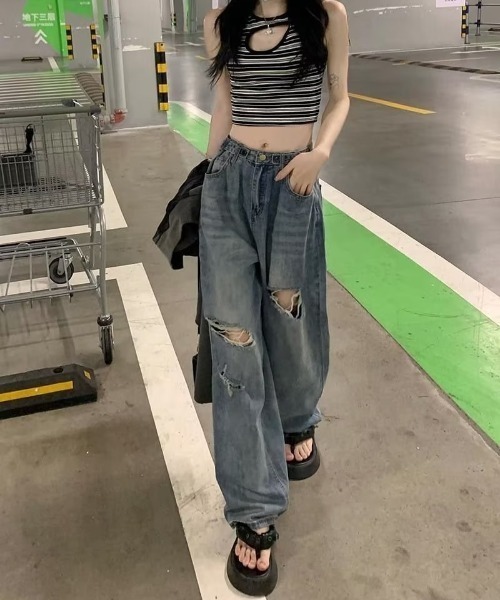 DEVICE(デバイス)の「古着風 ルーズクラッシュ ダメージ ストレート ウォッシュ デニムパンツ(デニムパンツ・レディース・ブルー/ブラック・FREE)」の4枚目の写真