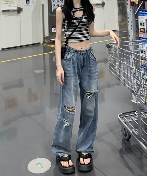 DEVICE(デバイス)の「古着風 ルーズクラッシュ ダメージ ストレート ウォッシュ デニムパンツ(デニムパンツ・レディース・ブルー/ブラック・FREE)」の6枚目の写真