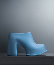 CHARLES & KEITH（チャールズ & キース）の「Pixie ピクシー