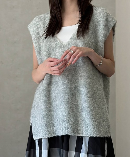Per sist ence（パーシエンス）の「ウールMIXシャギーVネックベスト（ベスト・レディース・チャコールグレー/ライトグレー/モカ/ブラック・FREE）」の3枚目の写真