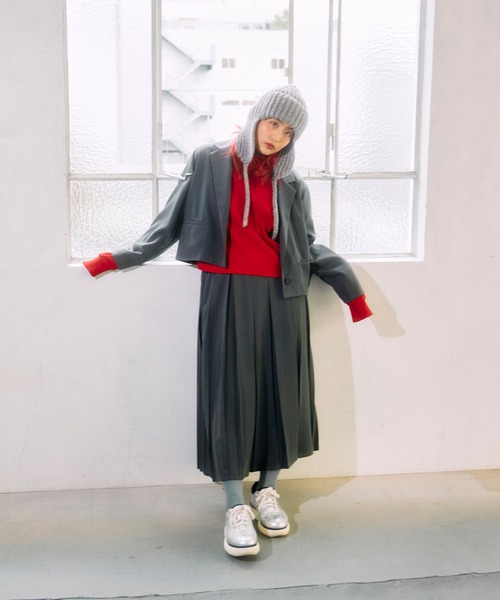 PUNYUS(プニュズ)の「ハーフZIPクロップドトップ(スウェット・レディース・レッド/ブラック/ダークグレー/カーキ/ブラウン/ブルー・3/1/4/2)」の7枚目の写真