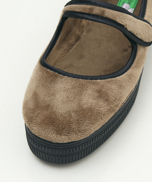 ALBEROLA(アルベローラ)の「【WEB限定】【ALBEROLA】ベルベットメリージェーン 厚底シューズ(パンプス・レディース・ブラック/ベージュ・36/37/38)」の16枚目の写真