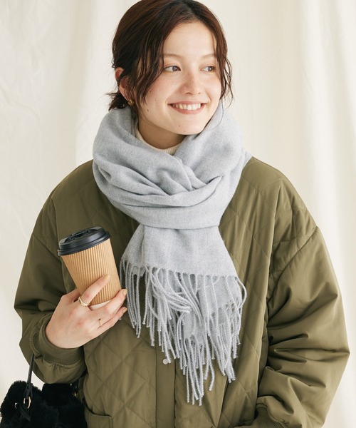 CRAFT STANDARD BOUTIQUE（クラフトスタンダードブティック）の「カラーストール（マフラー・レディース・グリーン/ブルー/ライトグレー/レッド/オフホワイト・FREE）」の2枚目の写真