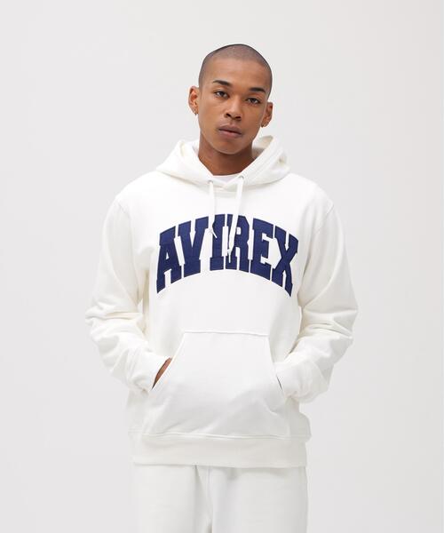 AVIREX(アヴィレックス)の「【DAILY/デイリー】PULLOVER SWEAT PARKA LOGO / プルオーバー スウェット パーカー ロゴ / AVIREX / アヴィレックス(パーカー・メンズ・ブラック/ネイビー/その他17/ホワイト系2・L/M/2XL/XL)」の2枚目の写真