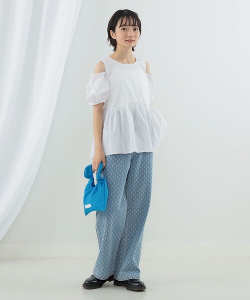 ブラウス シャツ Ray BEAMS / ショルダー オープン フリル ブラウス レディース Ray BEAMS（レイ ビームス）【8/7再値下げ】ショルダー オープン