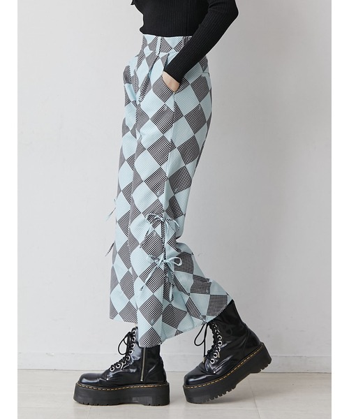 jouetie（ジュエティ）の「ギンガムパターンサイドリボンパンツ【セットアップ対応】（その他パンツ・レディース・ブラック/ピンク/ブルー・MEDIUM）」の3枚目の写真