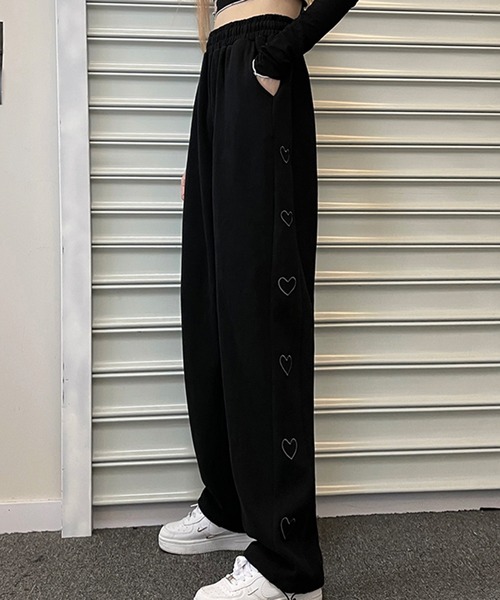 SHEPP(シープ)の「サイドハートライン スウェットパンツ(スウェットパンツ・レディース・ホワイト/ライトグレー/チャコール/ブラック・S/M/L)」の2枚目の写真