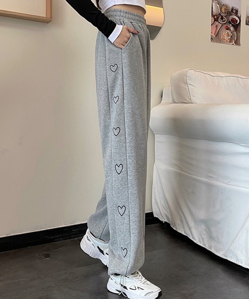 SHEPP(シープ)の「サイドハートライン スウェットパンツ(スウェットパンツ・レディース・ホワイト/ライトグレー/チャコール/ブラック・S/M/L)」の12枚目の写真
