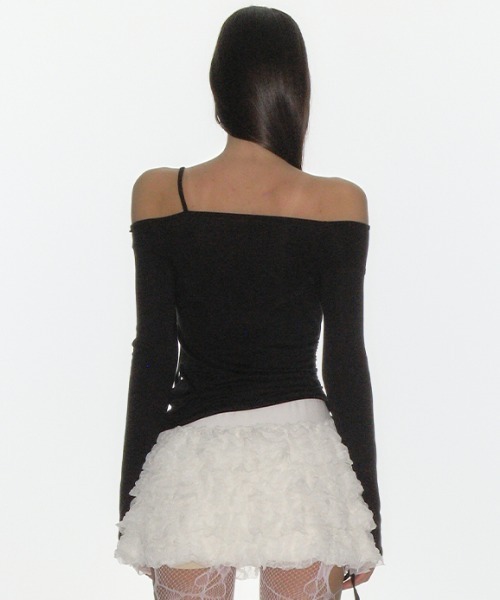 CRANK（クランク）の「A'GEM/9 × .kom 『CRANK/クランク』 ROSE STRING Off SHOULDER TOP/ローズオフショルダートップス（その他トップス・レディース・ブラック/ベージュ/ピンク・FREE）」の6枚目の写真