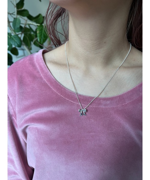 jumelle（ジュメロ）の「silver ribbon necklace（ネックレス・レディース・シルバー・FREE）」の8枚目の写真