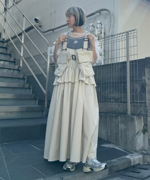 Candy Stripper（キャンディストリッパー）の「FRONT ZIP ワンピース（ワンピース・レディース・ベージュ/ブラック・2）」の17枚目の写真