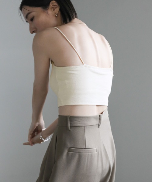 select MOCA(セレクトモカ)の「【サイズ展開あり】カップ付きショートキャミソール(キャミソール・レディース・グレイッシュベージュ/ブラック/アイボリー/スミクロ・FREE/LARGE/SMALL)」の14枚目の写真
