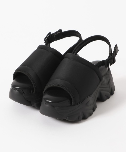 FOREVER 21(フォーエバー トゥエンティーワン)の「【2024SS】厚底スポーツサンダル(サンダル・レディース・ブラック/オフホワイト/グレー・SMALL/MEDIUM/LARGE)」の2枚目の写真