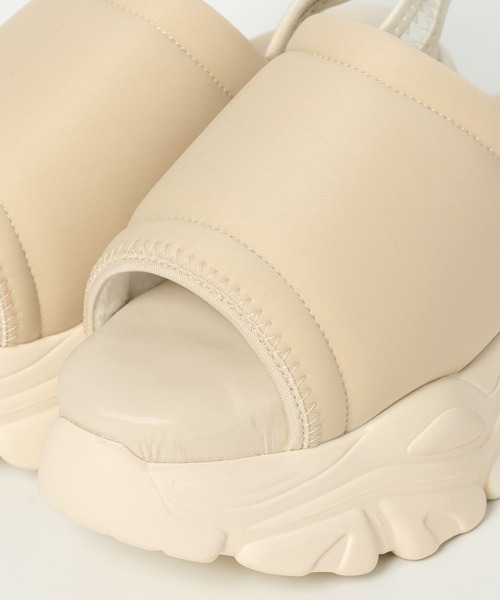 FOREVER 21(フォーエバー トゥエンティーワン)の「【2024SS】厚底スポーツサンダル(サンダル・レディース・ブラック/オフホワイト/グレー・SMALL/MEDIUM/LARGE)」の13枚目の写真