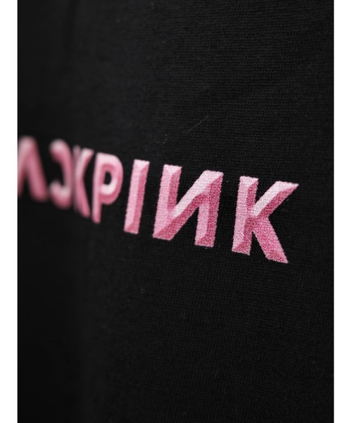 BEAVER（ビーバー）の「BLACK PINK/ブラックピンク PINK VENOM GROUP PHOTO S/S TEE　ピンクヴェノム　フォトT（Tシャツ/カットソー・メンズ・ブラック・L/XL）」の3枚目の写真