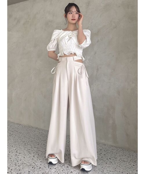 dazzlin（ダズリン）の「リボンワンショルパフブラウス（シャツ/ブラウス・レディース・ブラウン/ブラック/オフホワイト・FREE）」の16枚目の写真