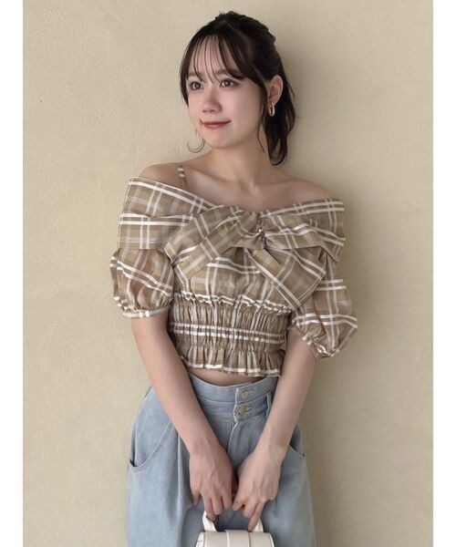 dazzlin（ダズリン）の「リボンワンショルパフブラウス（シャツ/ブラウス・レディース・ブラウン/ブラック/オフホワイト・FREE）」の19枚目の写真