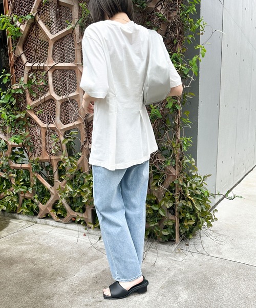 select MOCA(セレクトモカ)の「フロントホックTシャツ(Tシャツ/カットソー・レディース・ブラック/オフホワイト・MEDIUM/LARGE)」の5枚目の写真