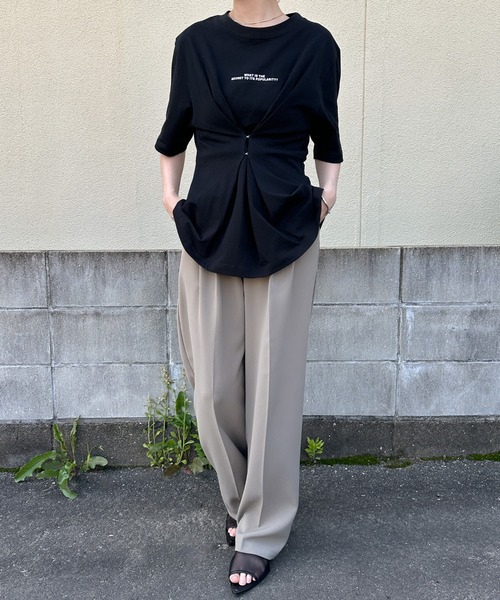 select MOCA(セレクトモカ)の「フロントホックTシャツ(Tシャツ/カットソー・レディース・ブラック/オフホワイト・MEDIUM/LARGE)」の17枚目の写真