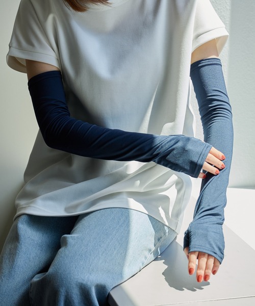 COLONY 2139（コロニートゥーワンスリーナイン）の「UV&冷感アームカバー50cm（アームカバー・レディース・ネイビー/ブラック・FREE）」の10枚目の写真