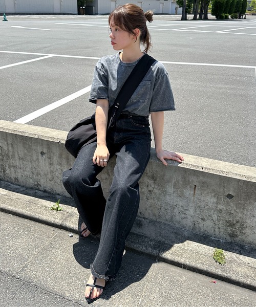 feepur（フェピュール）の「ピグメントルーズポケTee（Tシャツ/カットソー・レディース・オフホワイト/ブルー/チャコールグレー・MEDIUM）」の7枚目の写真