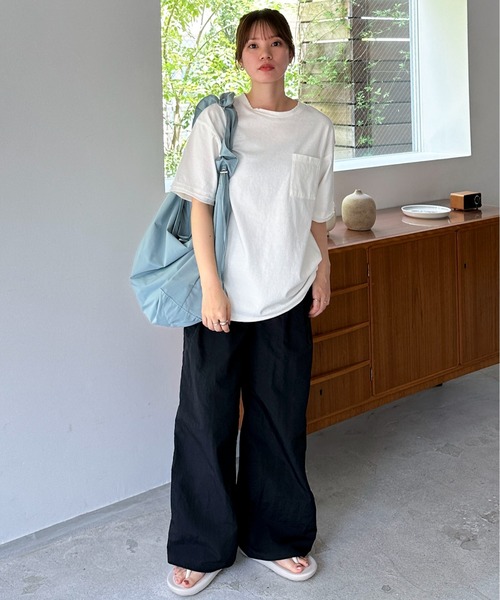 feepur（フェピュール）の「ピグメントルーズポケTee（Tシャツ/カットソー・レディース・オフホワイト/ブルー/チャコールグレー・MEDIUM）」の14枚目の写真