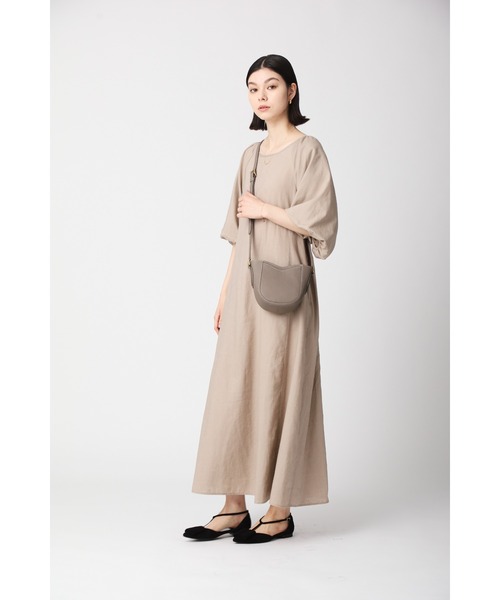 TOFF&LOADSTONE（トフアンドロードストーン）の「【WEB限定】ウィズショルダー ライトシュリンク（ショルダーバッグ・レディース・チャコールグレー/ブラウン系その他2・00）」の2枚目の写真