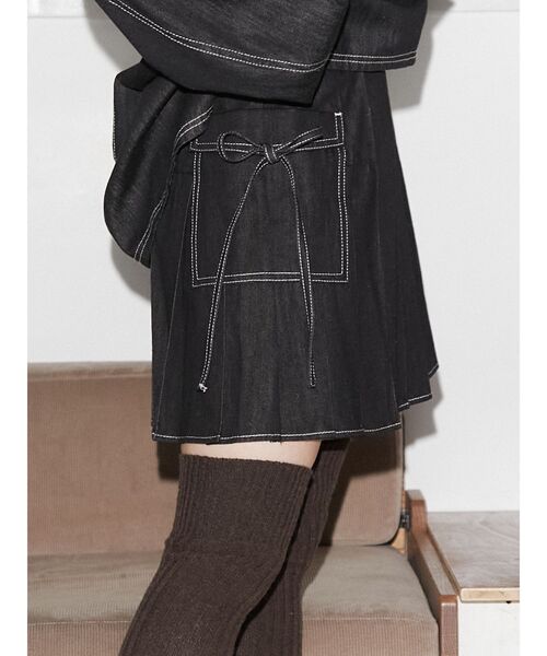 merry jenny（メリージェニー）の「リボンポケットデニムプリーツスカート（スカート・レディース・ブラック/インディゴブルー・FREE）」の13枚目の写真