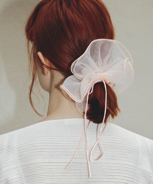 GOLDY(ゴールディ)の「【GOLDY】リボン ハング チュール ビッグ シュシュ / 6240402(シュシュ・レディース・ピンク/ブルー/ブラック/ホワイト/レッド/ライトピンク/グリーン・FREE)」の6枚目の写真