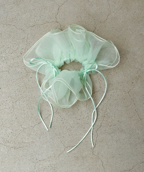 GOLDY(ゴールディ)の「【GOLDY】リボン ハング チュール ビッグ シュシュ / 6240402(シュシュ・レディース・ピンク/ブルー/ブラック/ホワイト/レッド/ライトピンク/グリーン・FREE)」の3枚目の写真