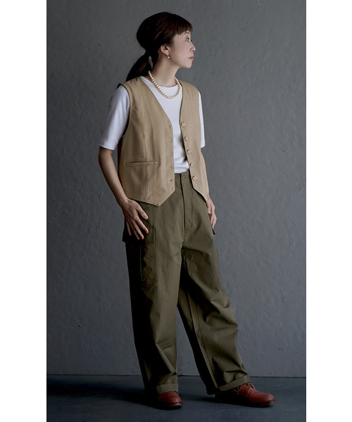 apartment department（アパートメントデパートメント）の「Vネックベスト（ベスト・レディース・ブラック/ベージュ・M）」の9枚目の写真