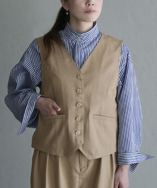 apartment department（アパートメントデパートメント）の「Vネックベスト（ベスト・レディース・ブラック/ベージュ・M）」の17枚目の写真