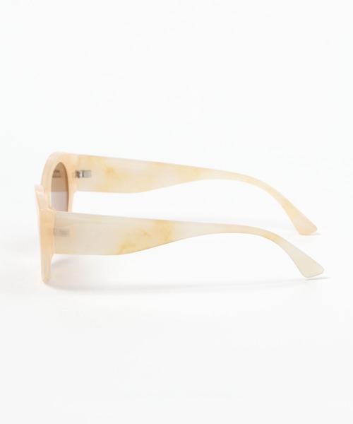 niko and...（ニコアンド）の「オリジナルオーバルキャットサングラス（サングラス・レディース・クリーム/ブラウン・FREE）」の8枚目の写真