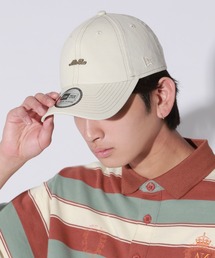 【UNISEX】NEWERA メタルロゴキャップ
