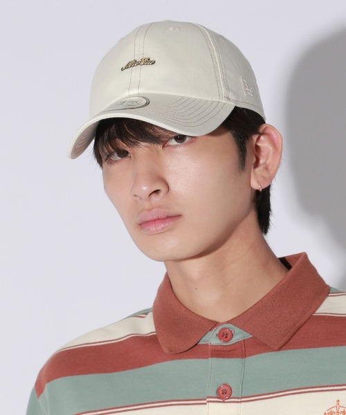 Anui（アニュイ）の「【UNISEX】NEWERA メタルロゴキャップ（キャップ・レディース・オフホワイト/グリーン/ブラック・FREE）」の7枚目の写真