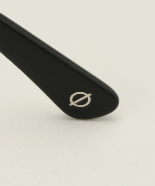 IENA（イエナ）の「EPOKHE/エポキ DYLAN(ZERO) 0622-BLKGLGRNZ（サングラス・レディース・ブラック・FREE）」の8枚目の写真