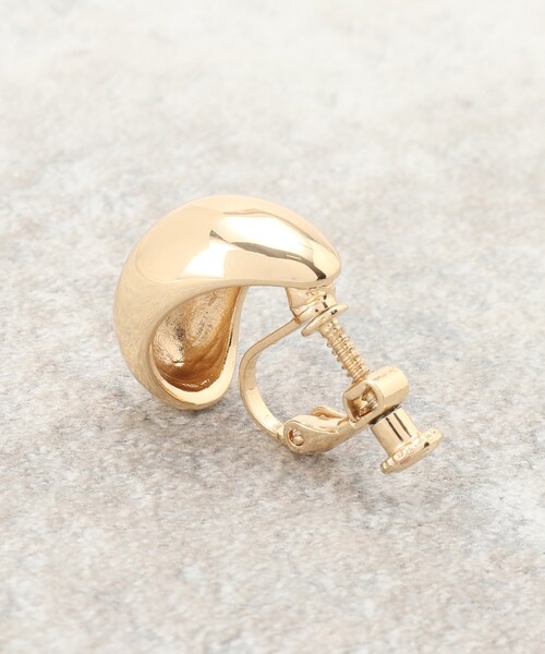 OPAQUE.CLIP(オペークドットクリップ)の「◆メタルプレーンイヤリング(イヤリング・レディース・ゴールド/シルバー・00)」の6枚目の写真