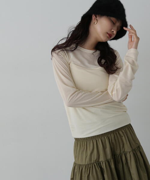 N.（N. Natural Beauty Basic）（エヌエヌナチュラルビューティーベーシック）の「◆タンクレイヤーカットソー（Tシャツ/カットソー・レディース・オフホワイト/チャコールグレー/ブルー・MEDIUM）」の2枚目の写真
