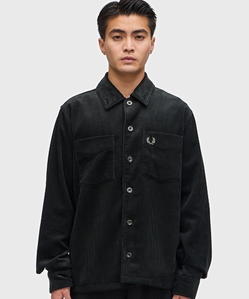 FRED PERRY（フレッドペリー）の「Corduroy Overshirt（シャツ/ブラウス・メンズ・ダークグリーン・M/L）」の4枚目の写真