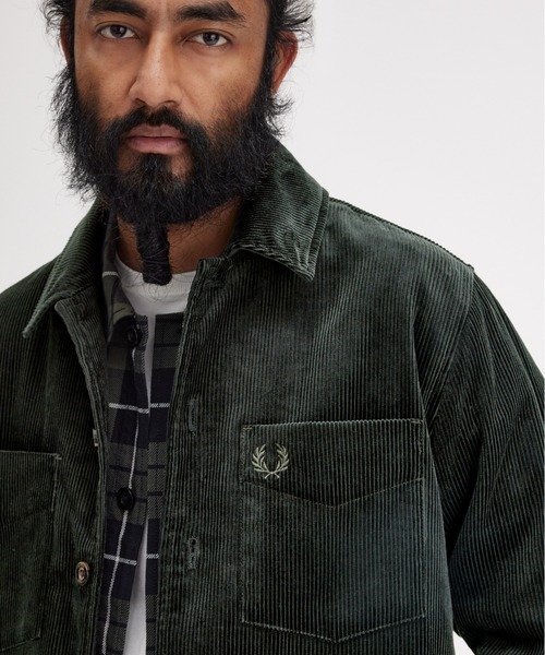 FRED PERRY（フレッドペリー）の「Corduroy Overshirt（シャツ/ブラウス・メンズ・ダークグリーン・M/L）」の8枚目の写真