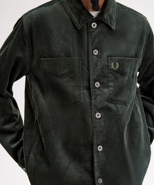FRED PERRY（フレッドペリー）の「Corduroy Overshirt（シャツ/ブラウス・メンズ・ダークグリーン・M/L）」の9枚目の写真