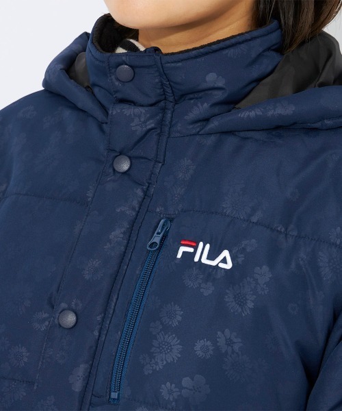 FILA(フィラ)の「エンボスベンチコート(その他アウター・レディース・ネイビー・LARGE/MEDIUM)」の9枚目の写真
