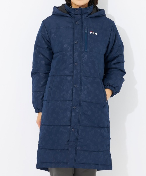 FILA(フィラ)の「エンボスベンチコート(その他アウター・レディース・ネイビー・LARGE/MEDIUM)」の2枚目の写真