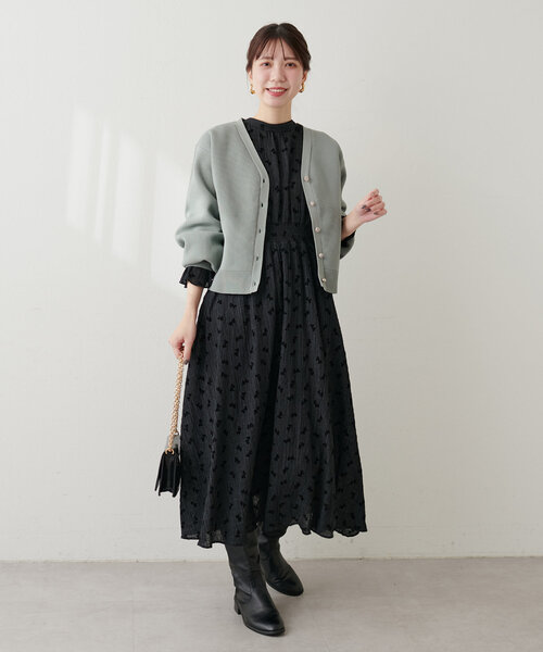 natural couture(ナチュラルクチュール)の「いろいろ釦畦編みポリニットカーディガン(カーディガン/ボレロ・レディース・モカ/ミント/ボルドー/チャコールグレー/グレイッシュベージュ・FREE)」の14枚目の写真
